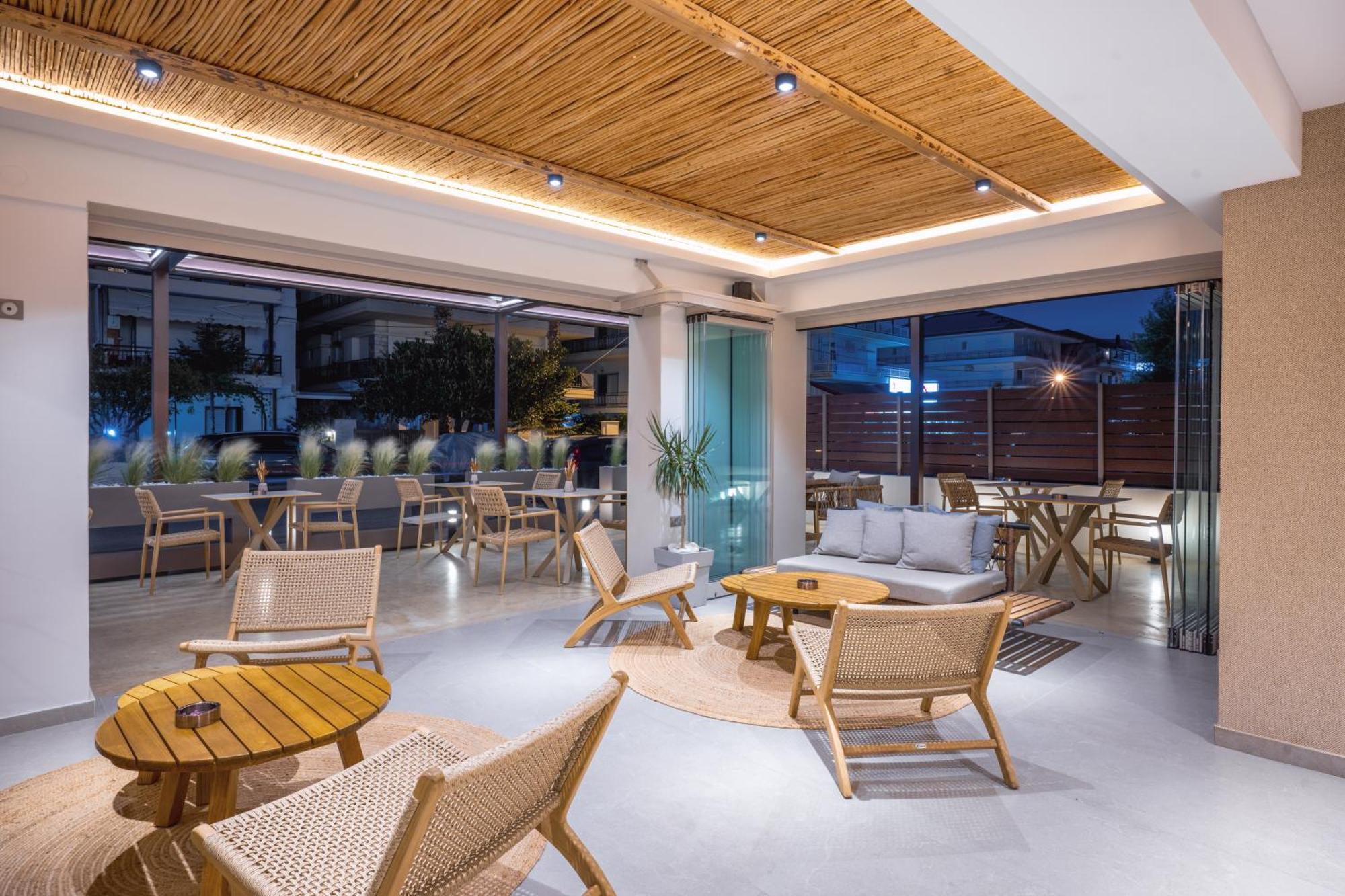 Pantheon Sea View Apart otel Neoi Poroi Dış mekan fotoğraf
